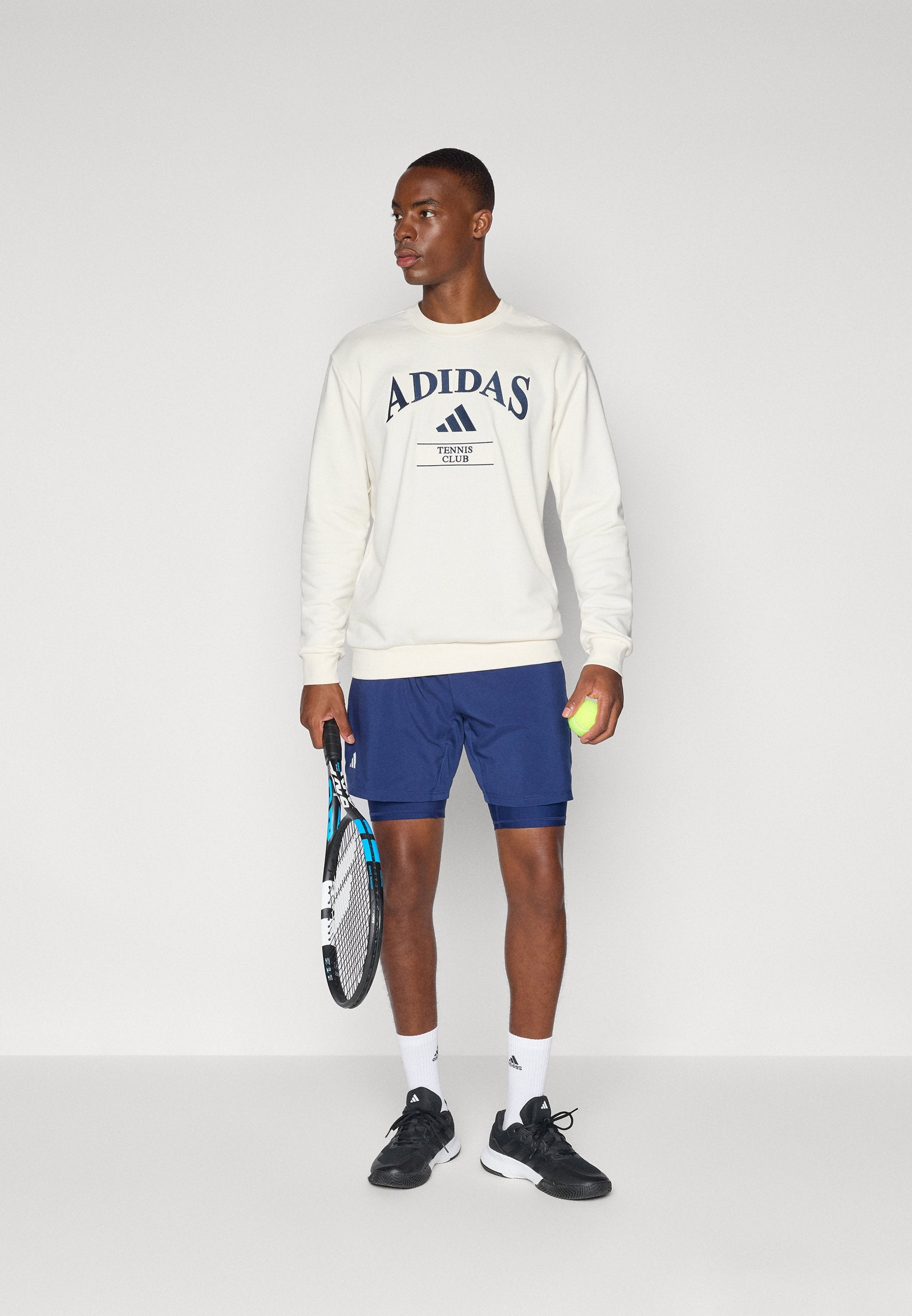 adidas Performance
CLUB - Sports shorts