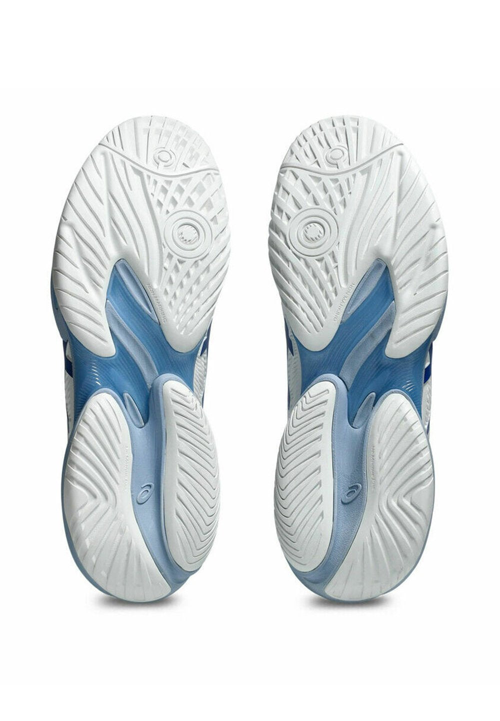 ASICS
Multicourt tennis shoes