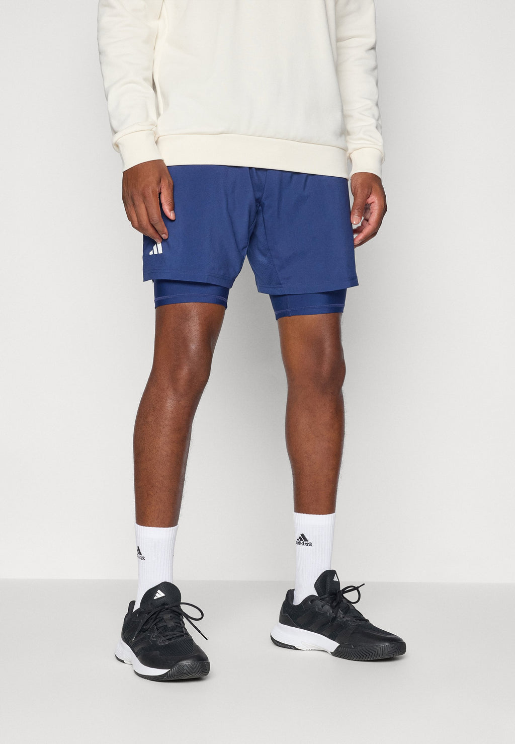 adidas Performance
CLUB - Sports shorts