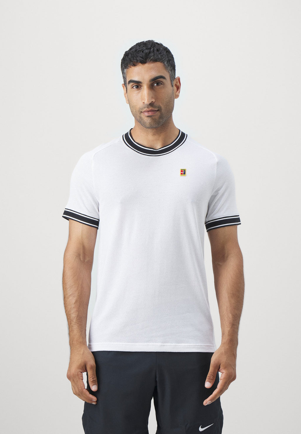 Nike Performance
HERITAGE - Print T-shirt - White